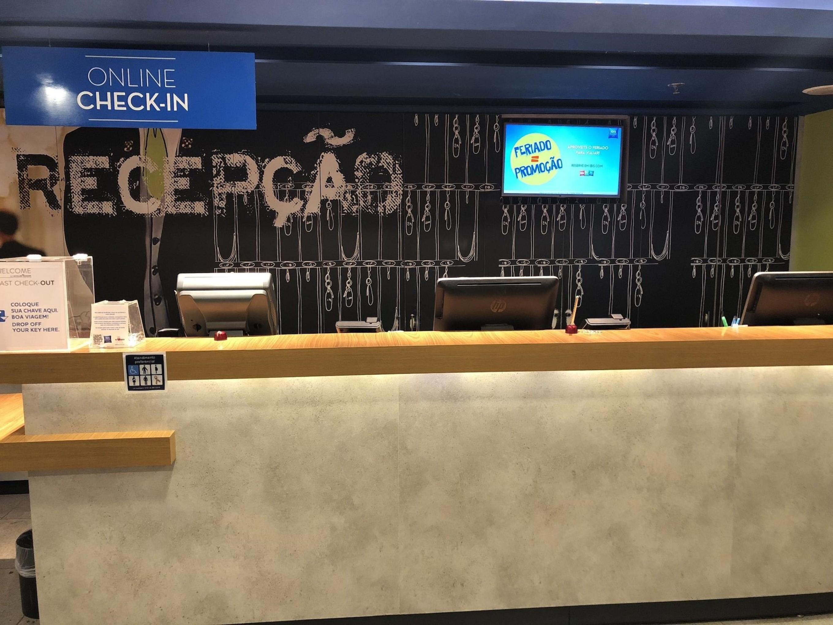 Ibis Budget Rj Copacabana Рио де Жанейро Екстериор снимка